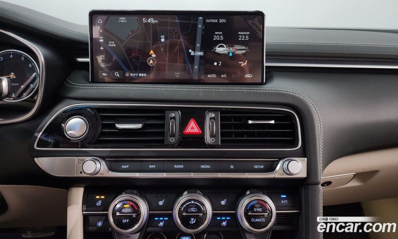 Genesis G70 Gasoline 2.0T 2WD