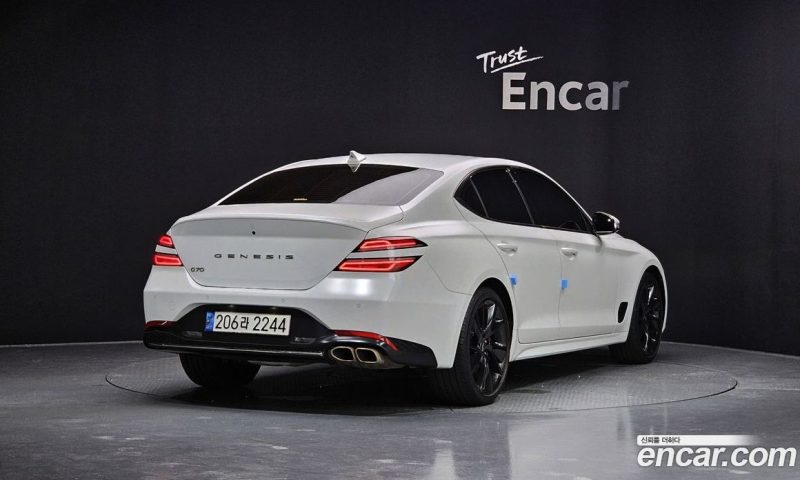 Genesis G70 Diesel 2.2 2WD