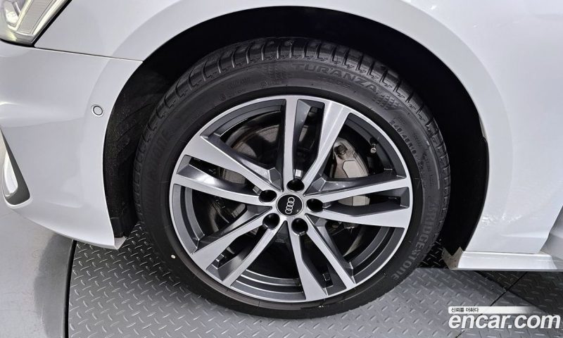 Audi A6 45 TFSI Premium