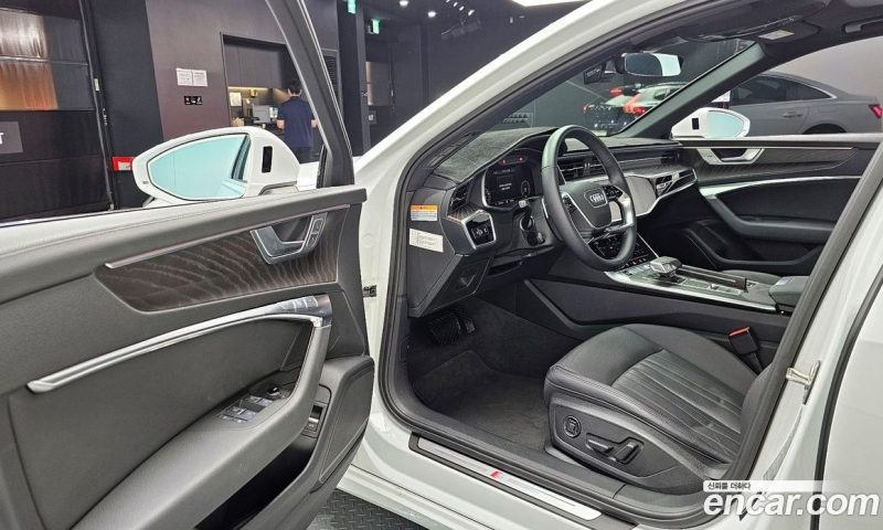 Audi A6 45 TFSI Premium