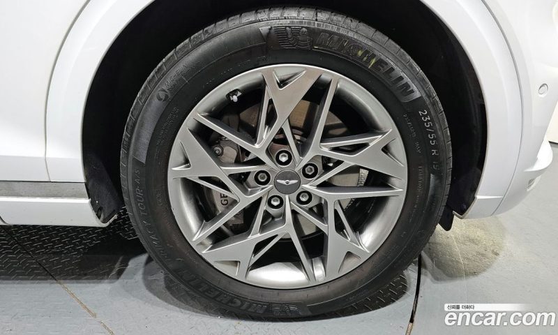 Genesis GV70 2.5T Gasoline AWD