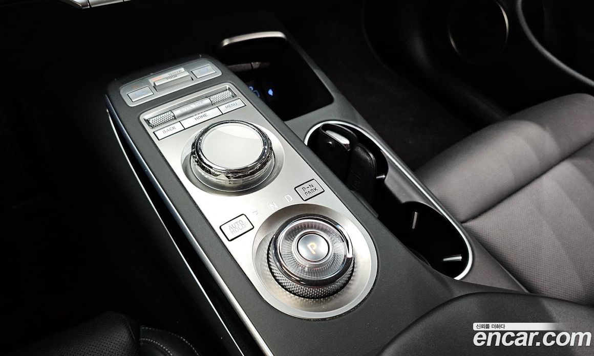 Genesis GV70 2.5T Gasoline AWD