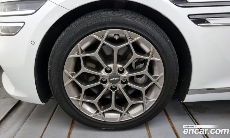 Genesis G80 Gasoline 2.5 Turbo 2WD