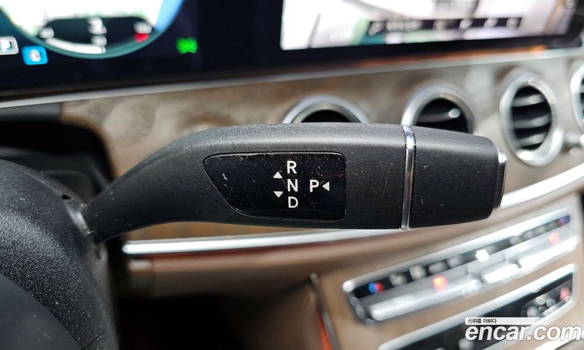 Mercedes Benz E-Class E250 Exclusive