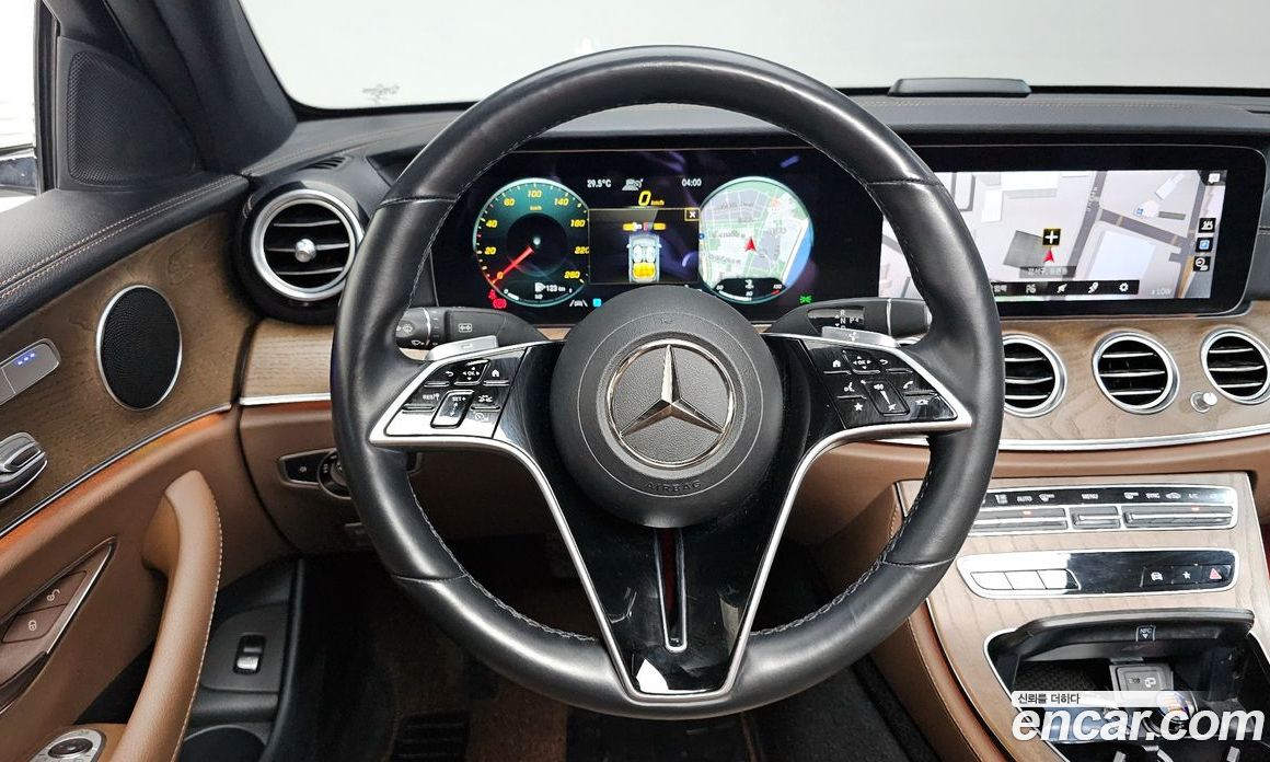 Mercedes Benz E-Class E250 Exclusive