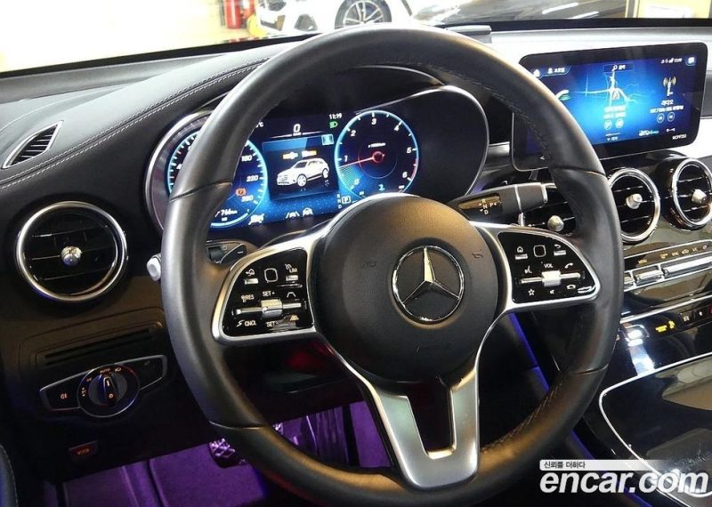 Mercedes Benz GLC-Class GLC220 D 4MATIC