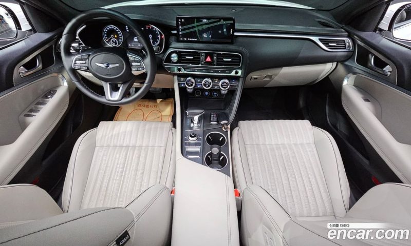 Genesis G70 Gasoline 2.0T 2WD