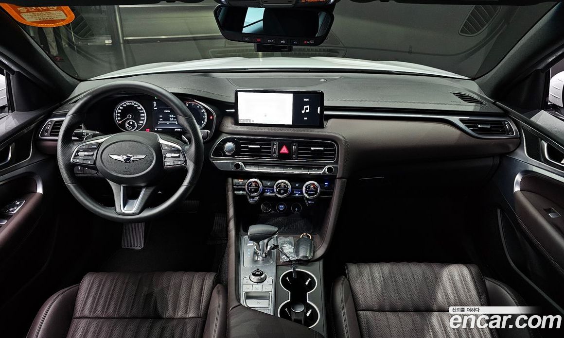 Genesis G70 Gasoline 2.0T 2WD
