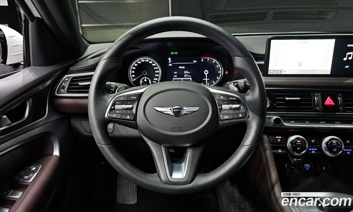 Genesis G70 Gasoline 2.0T 2WD