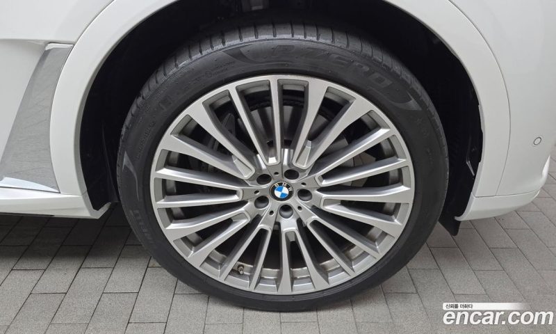 BMW X7 xDrive 40D Design Pure Excellence 7-Seater