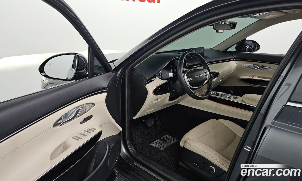 Genesis GV70 2.5T Gasoline 2WD