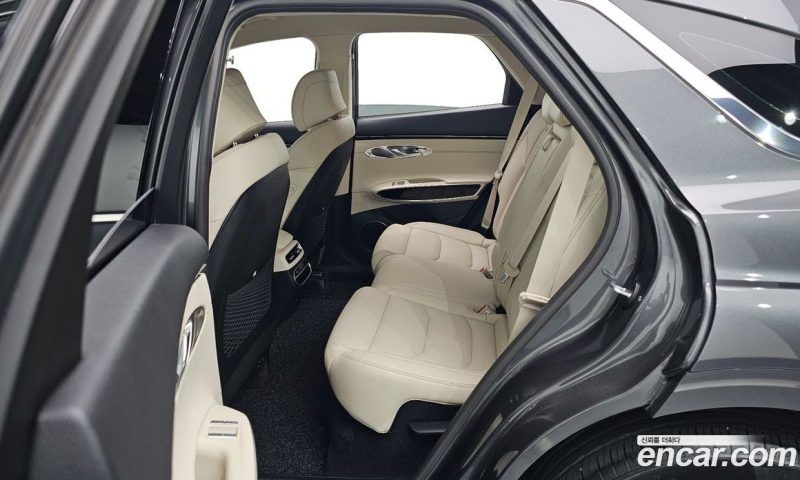 Genesis GV70 2.5T Gasoline 2WD