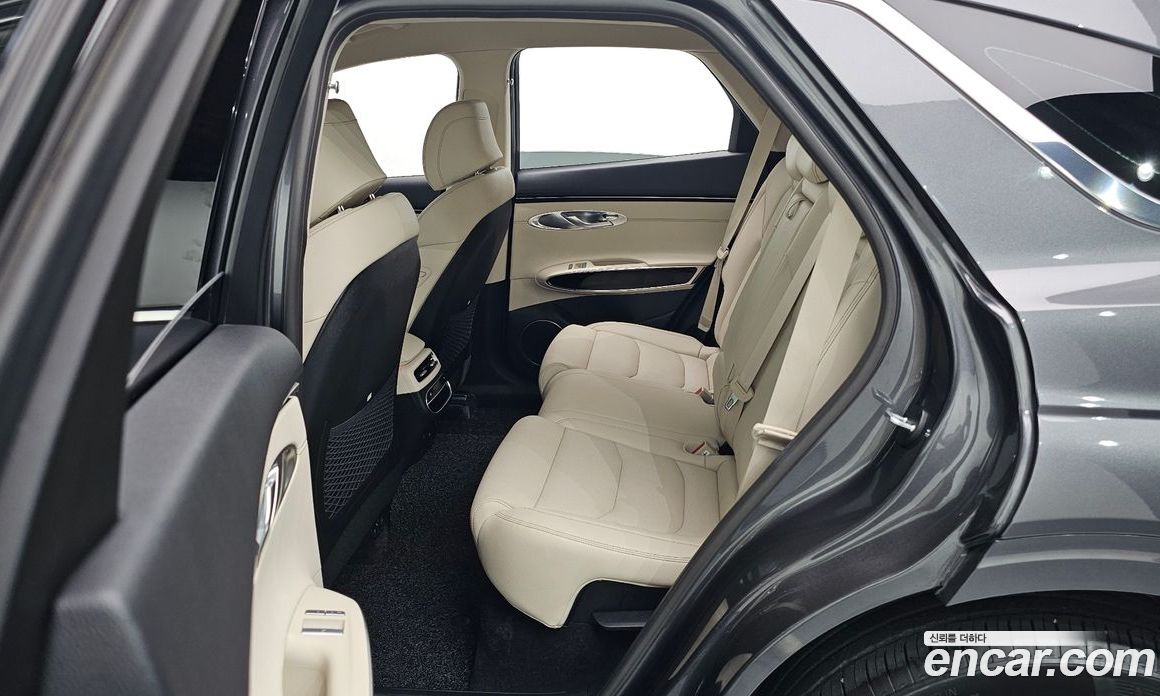 Genesis GV70 2.5T Gasoline 2WD