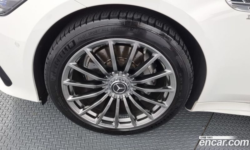 Mercedes Benz AMG GT 4Door 43 4MATIC+