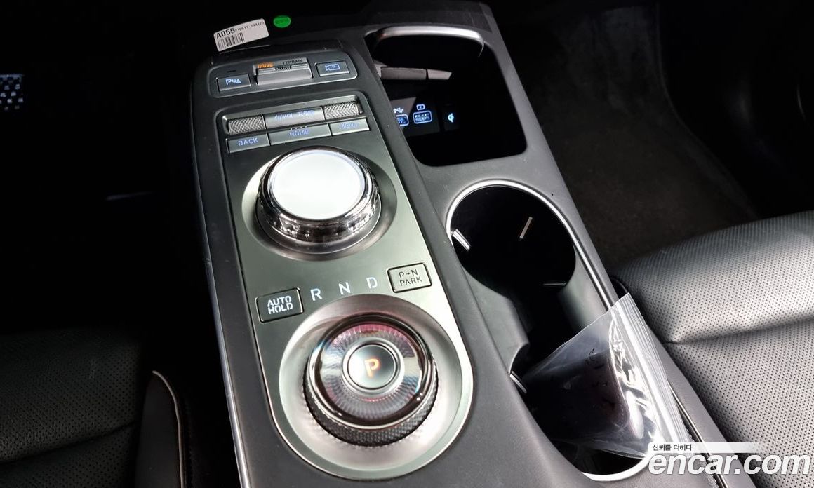 Genesis GV70 2.5T Gasoline AWD