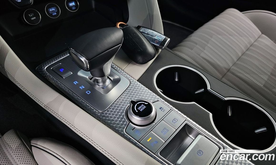 Genesis G70 Gasoline 2.0T 2WD