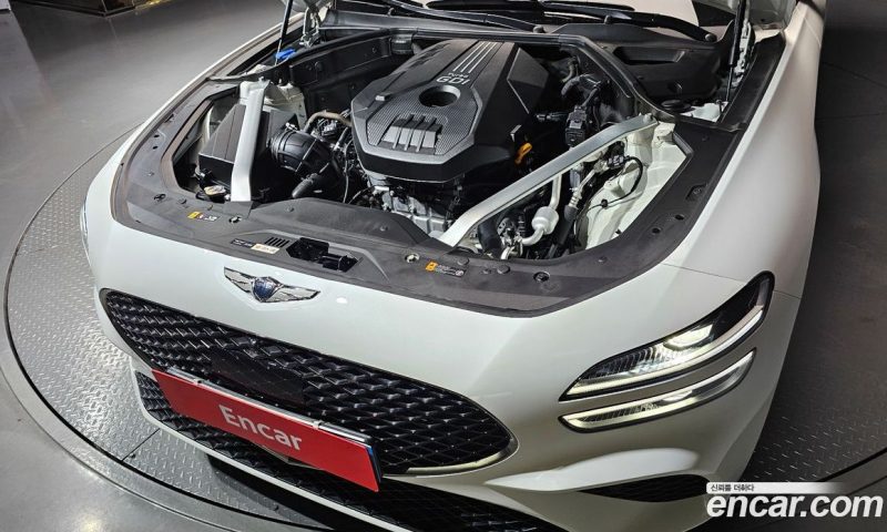 Genesis G70 Gasoline 2.0T 4WD