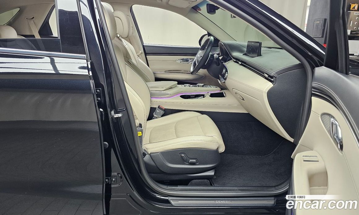 Genesis GV70 2.5T Gasoline AWD