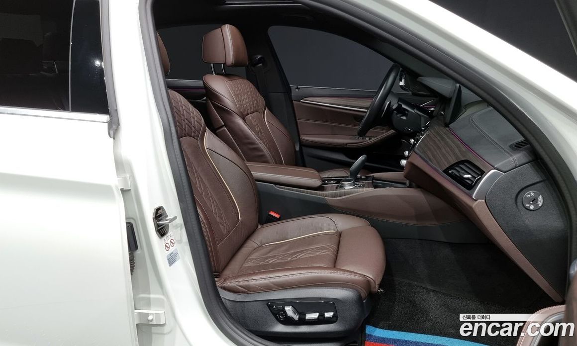 BMW 5-Series i530 M Sport Package