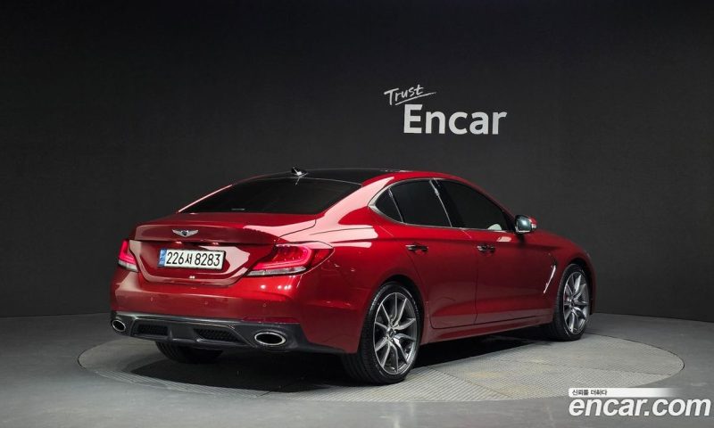 Genesis G70 2.0T AWD