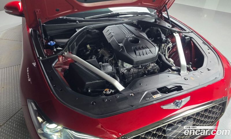 Genesis G70 2.0T AWD