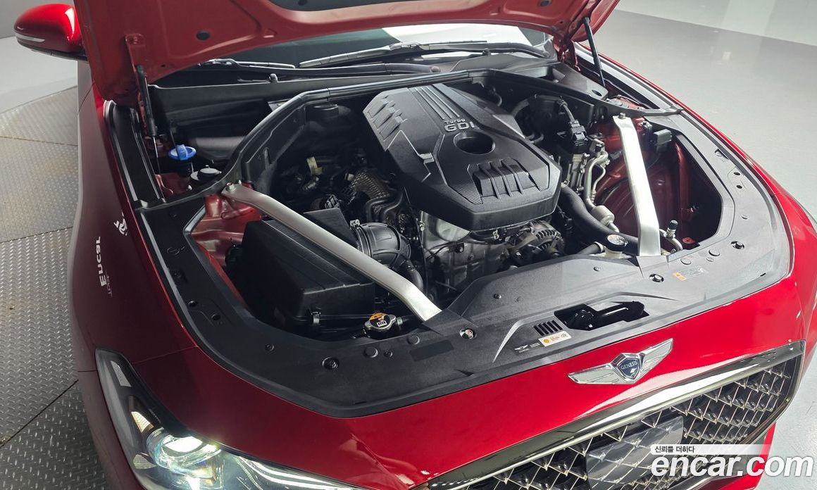 Genesis G70 2.0T AWD