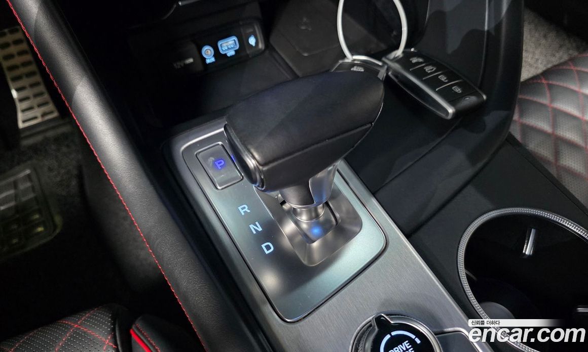 Genesis G70 2.0T AWD