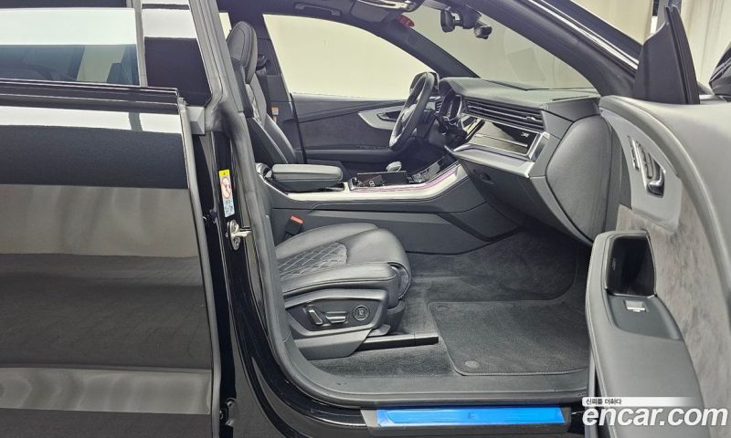 Audi Q8 55 TFSI Quattro Premium