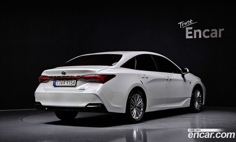 Toyota Avalon 2.5 Hybrid