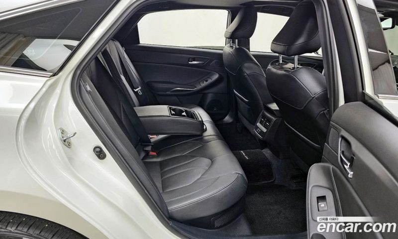Toyota Avalon 2.5 Hybrid