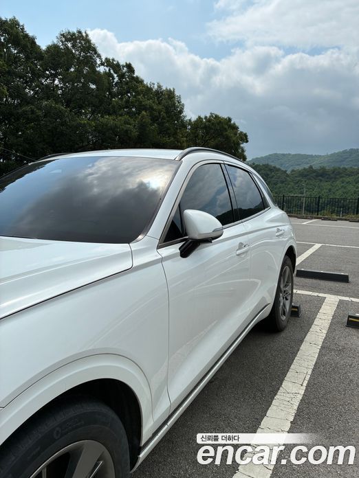 Genesis GV70 2.5T Gasoline 2WD