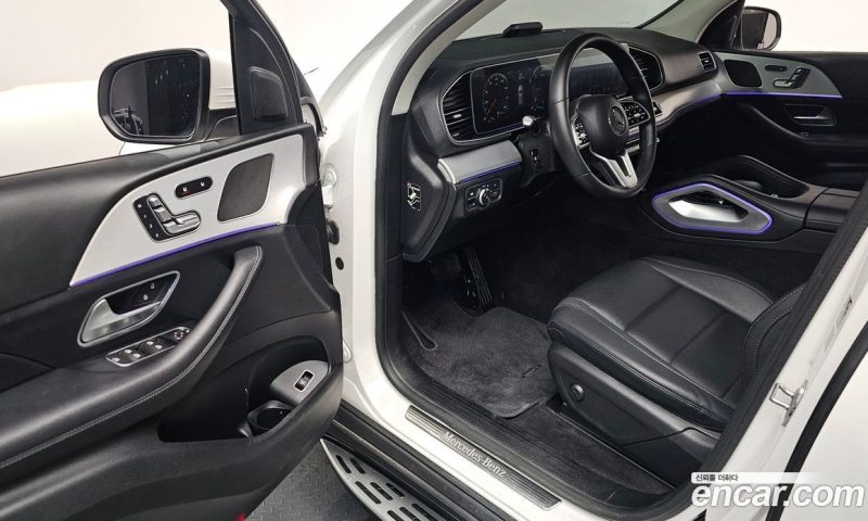 Mercedes Benz GLE-Class GLE300d 4MATIC