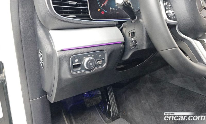 Mercedes Benz GLE-Class GLE300d 4MATIC