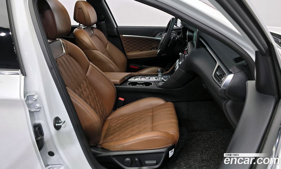 Genesis G70 2.0T AWD
