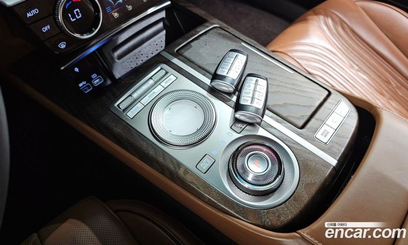 Genesis G80 Gasoline 2.5 Turbo 2WD