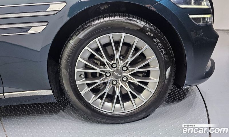 Genesis G80 Gasoline 2.5 Turbo 2WD