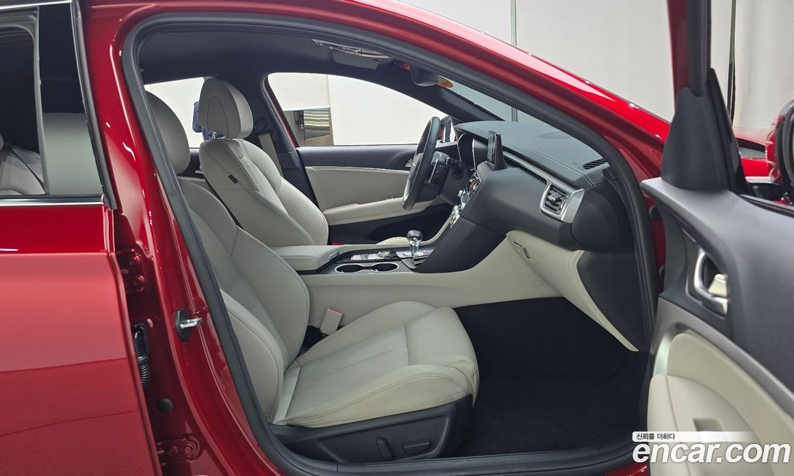 Genesis G70 Gasoline 2.0T 2WD