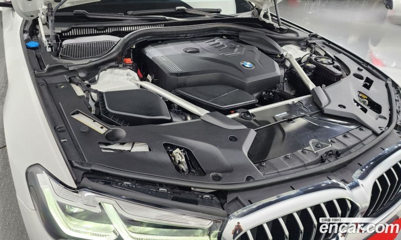 BMW 5-Series i530 M Sport Package