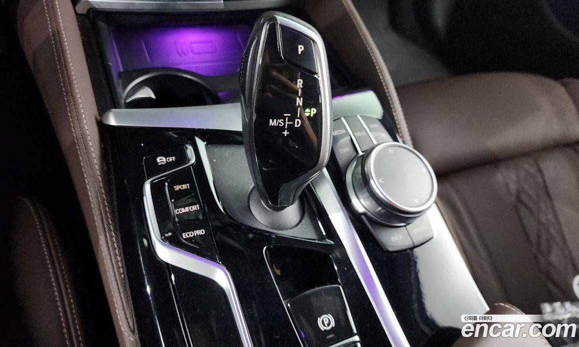 BMW 5-Series i530 M Sport Package