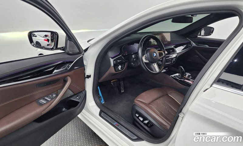 BMW 5-Series i530 M Sport Package