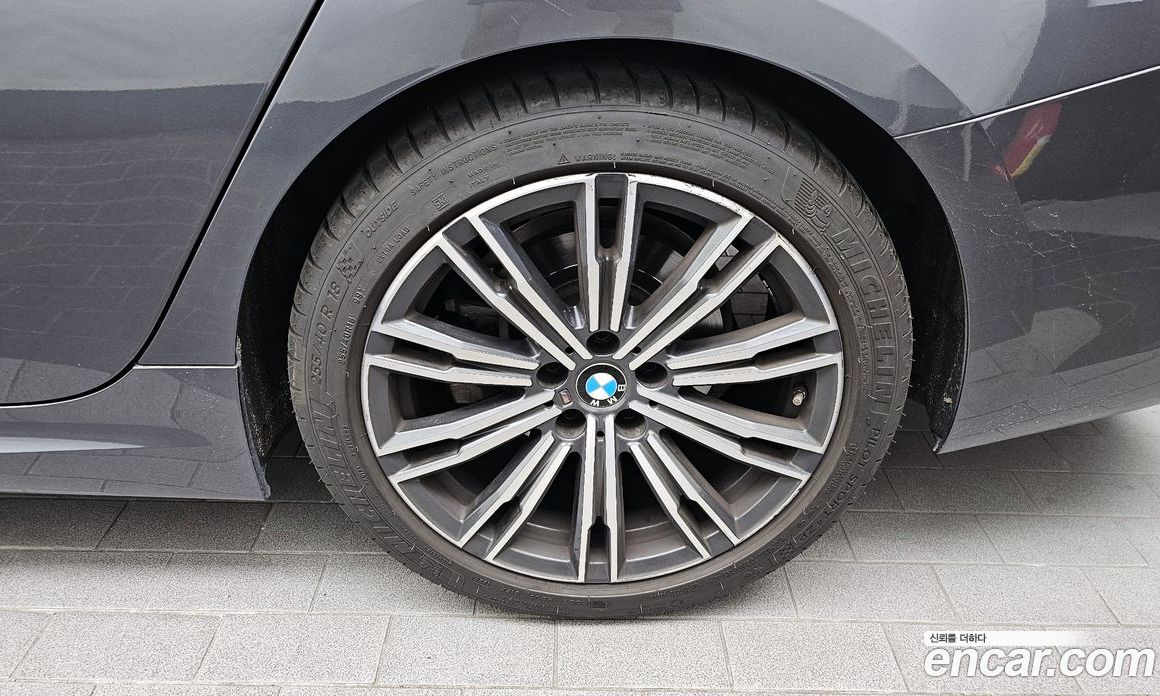 BMW 3-Series i320 M Sport