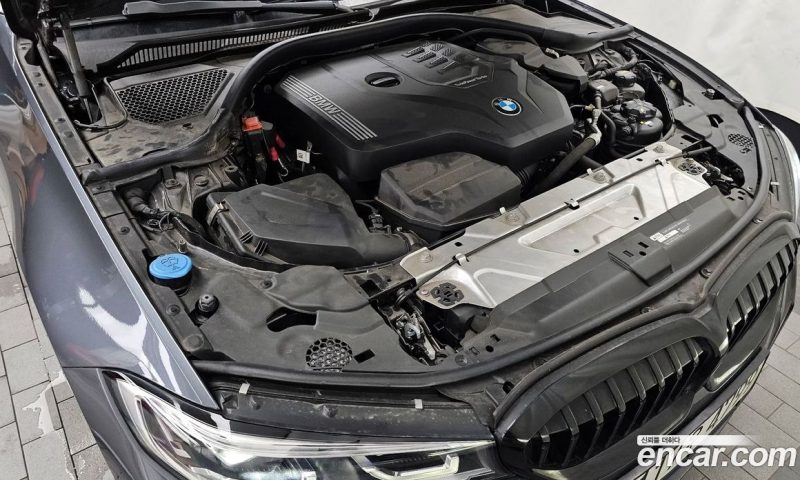 BMW 3-Series i320 M Sport