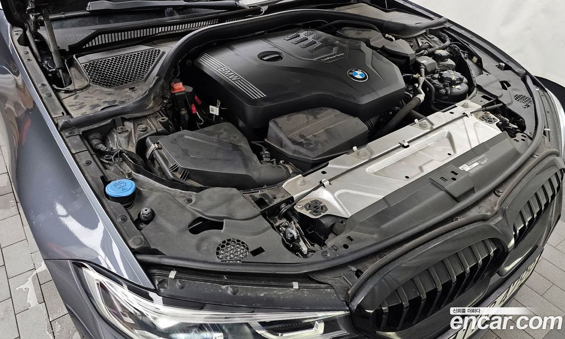 BMW 3-Series i320 M Sport