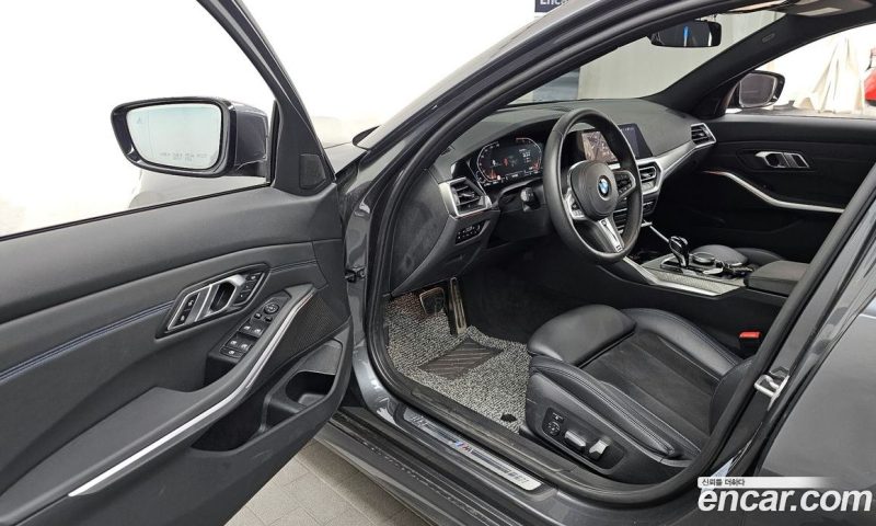 BMW 3-Series i320 M Sport