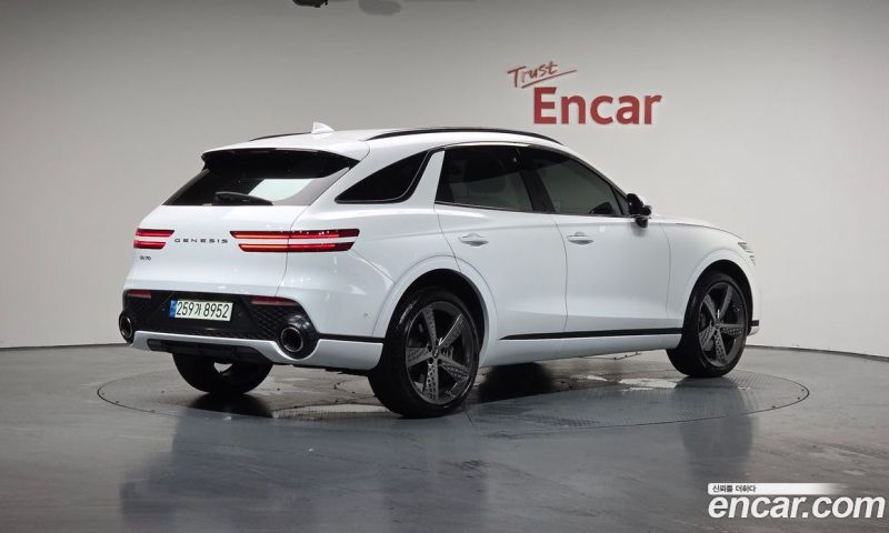 Genesis GV70 2.5T Gasoline 2WD