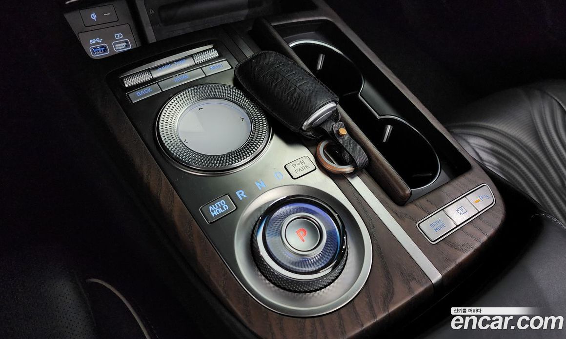 Genesis G80 Gasoline 2.5 Turbo 2WD