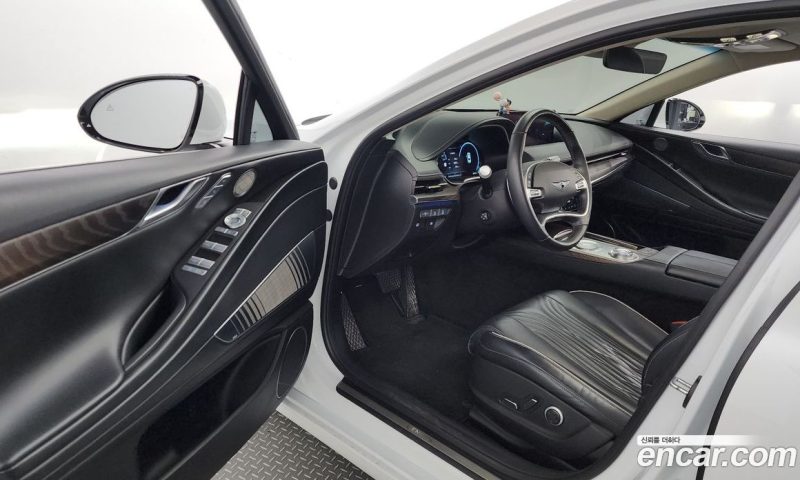 Genesis G80 Gasoline 2.5 Turbo 2WD