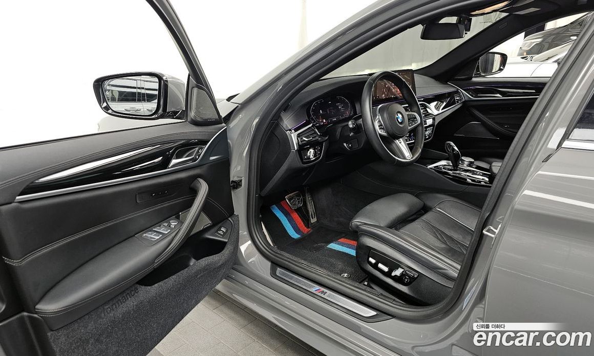 BMW 5-Series i530 M Sport Package