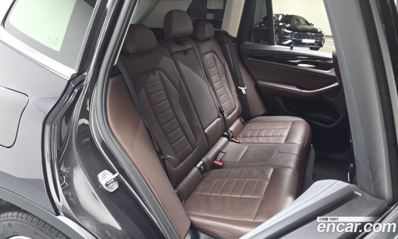 BMW X3 xDrive i20 Luxury