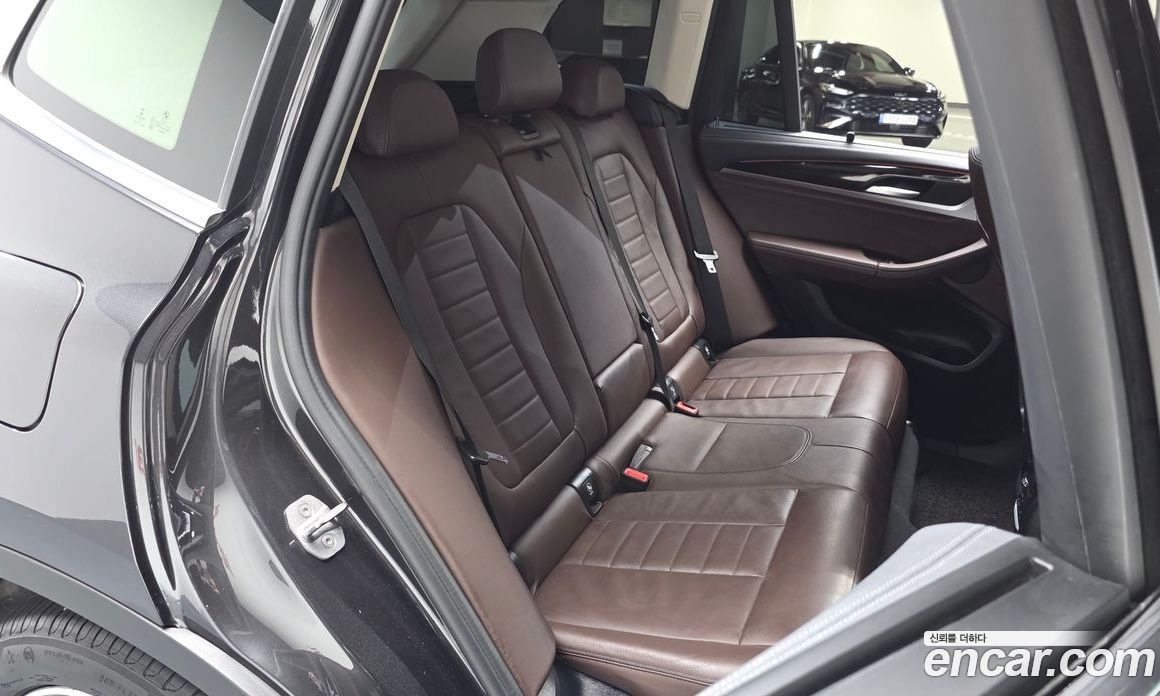 BMW X3 xDrive i20 Luxury